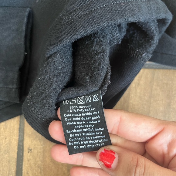 Alphalete black cropped hoodie small - Picture 4 of 5